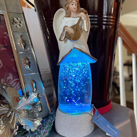 NEW Angel color-changing Night Light Glitter Snow Globe by Roman, Gift-able! - Picture 10 of 14